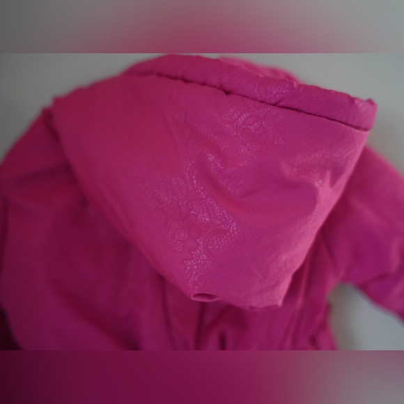 Rothschild 12M Infant Girls Snowsuit In Vibrant Pink with Floral Embossed Design - Picture 8 of 15